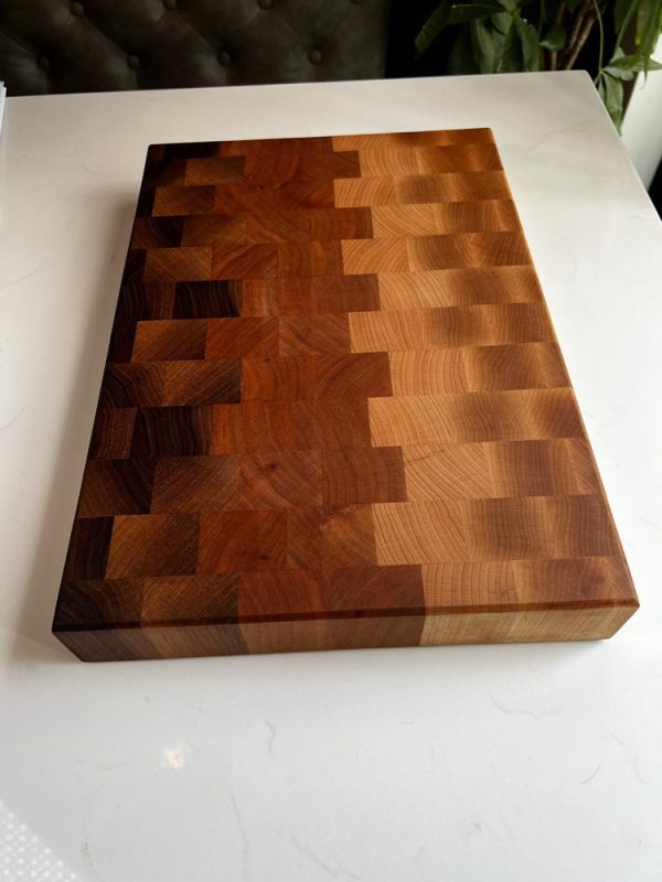 Hardwood End-Grain Ombré Butchers Block (Extra Large) - Image 3
